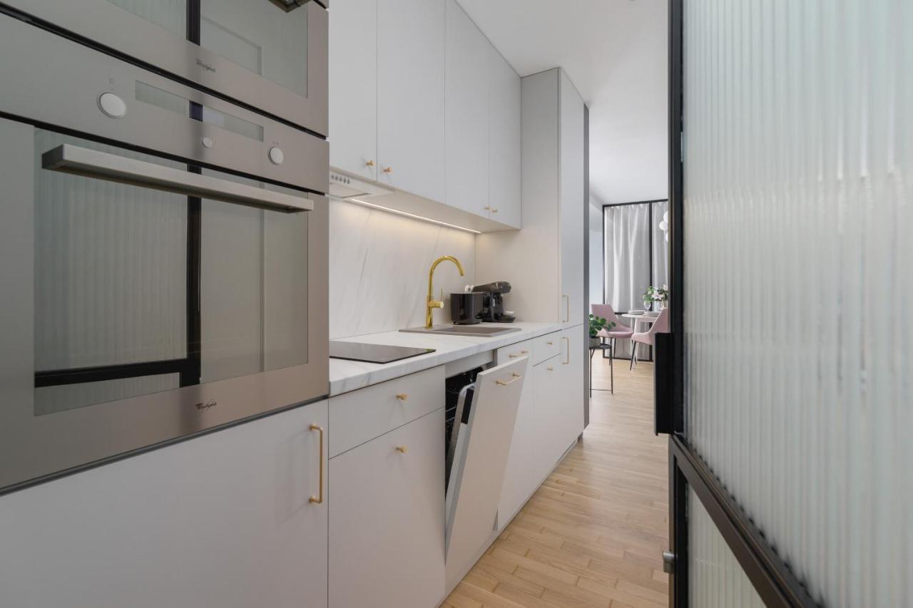 Politechnika Krakowska Apartment By Renters Prestige Esterno foto