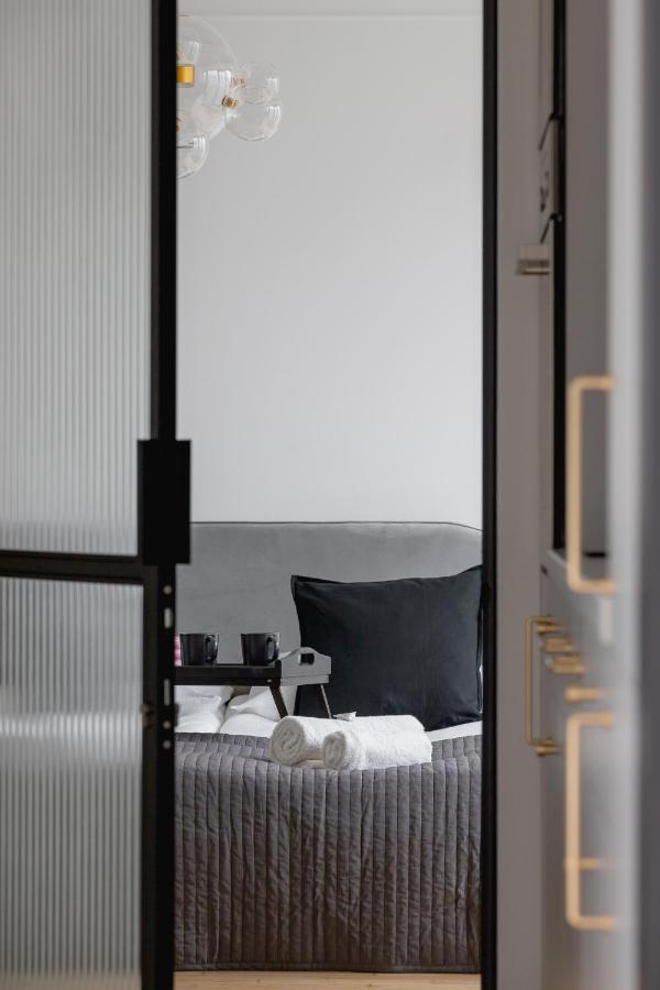Politechnika Krakowska Apartment By Renters Prestige Esterno foto